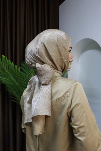 ETRO İPEKSİ JAKAR ŞAL Bej