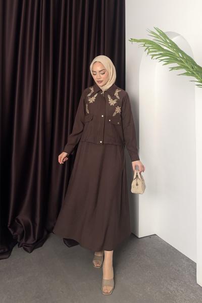 Nakış İşlemeli Takım Kahverengi