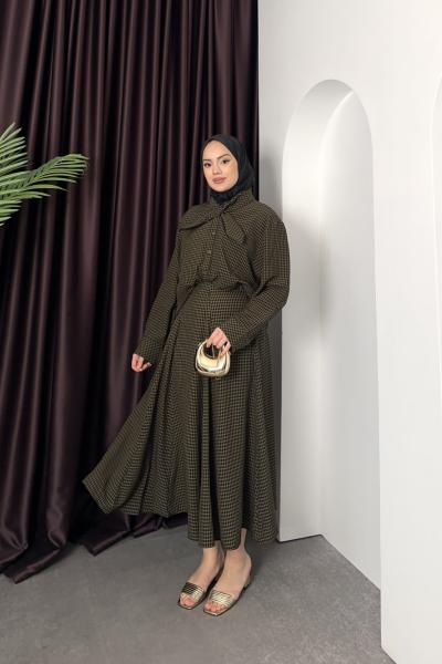 Fularlı Pötikare Takım Siyah Kahverengi